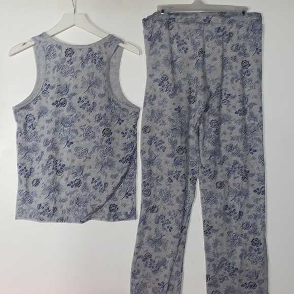 Lucky Brand Gray & Blue Floral Pjammas - Picture 6 of 6